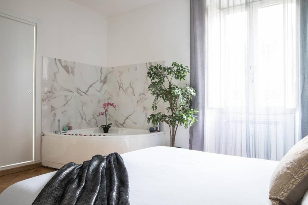 Silver Luxury Jacuzzi Suite Trastevere - Top Collection โรม ภายนอก รูปภาพ